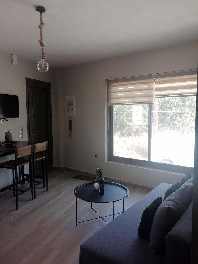 Harmony Superior Suite Apartment アルゴストリオン エクステリア 写真